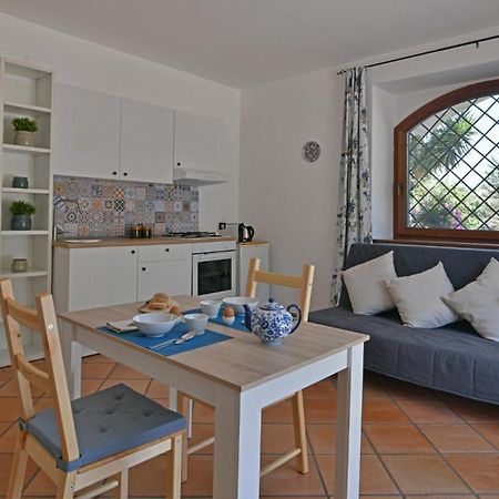Villa Biddizza Acireale Buitenkant foto