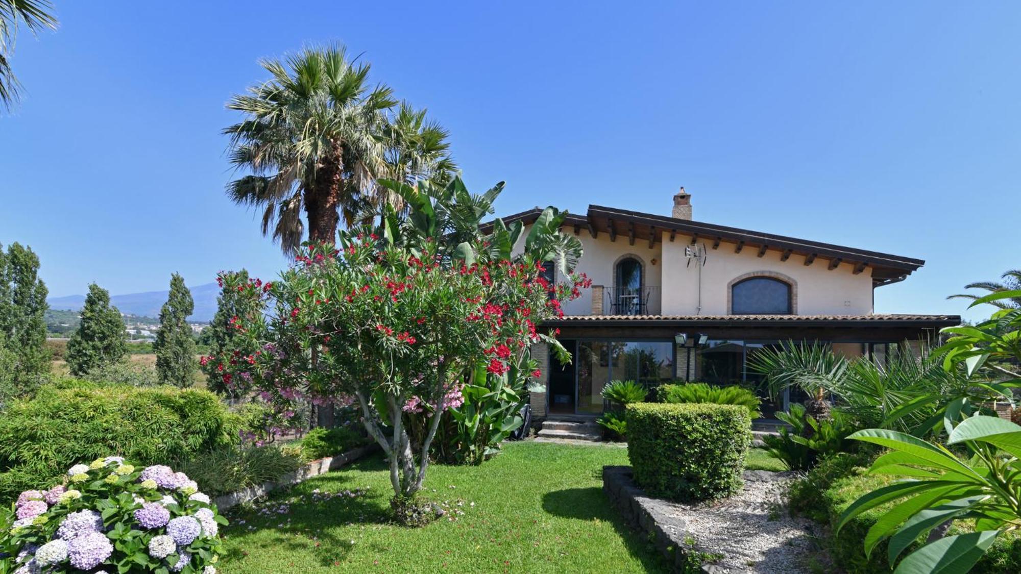 Villa Biddizza Acireale Buitenkant foto